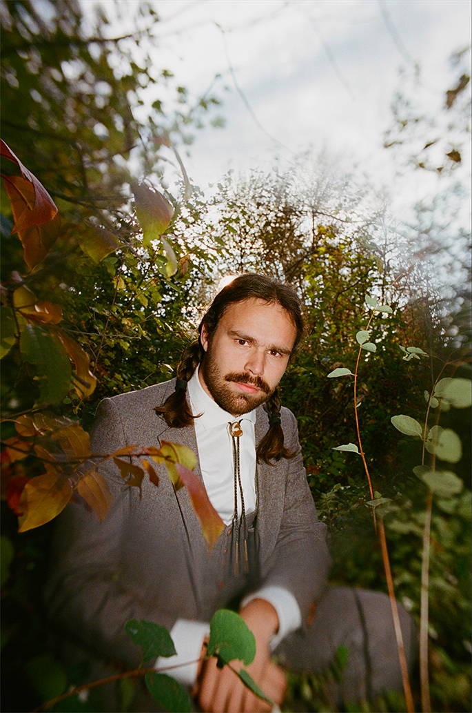 Seamus Jennings from Cosmic Sans Band